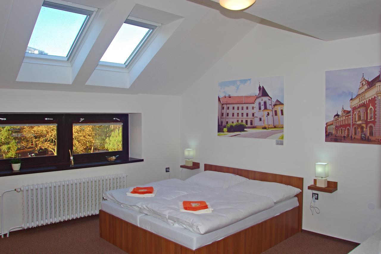 Hotel Pod Radnici Sumperk Luaran gambar