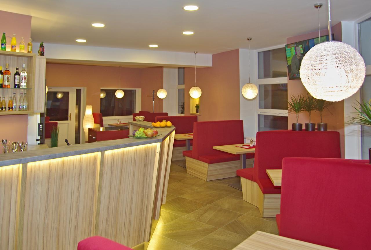 Hotel Pod Radnici Sumperk Luaran gambar