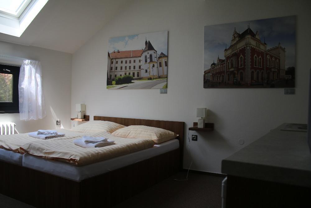 Hotel Pod Radnici Sumperk Luaran gambar