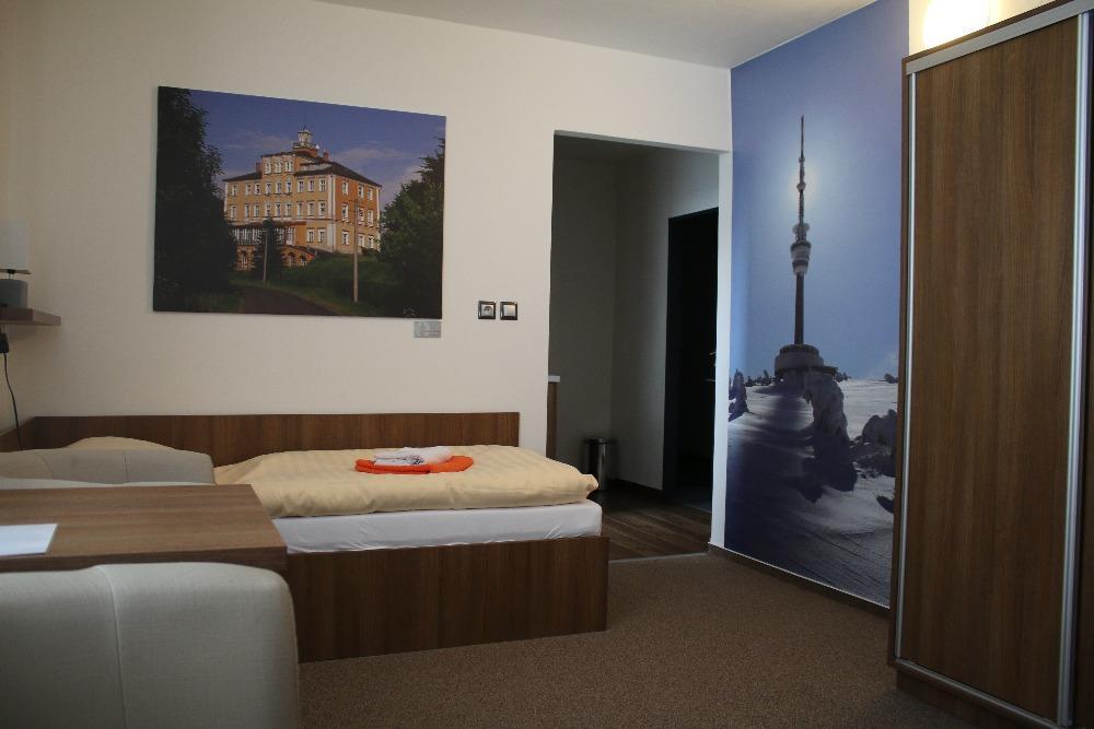 Hotel Pod Radnici Sumperk Luaran gambar